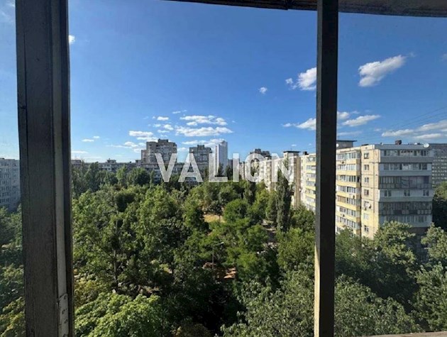 Продажа 4 комнатной квартиры по ул. Б.Мартоса, 4а