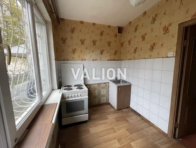 Продаю просторную 2 комнатную квартиру в Подольском районе по проспекту Европейского Союза, 62Б.