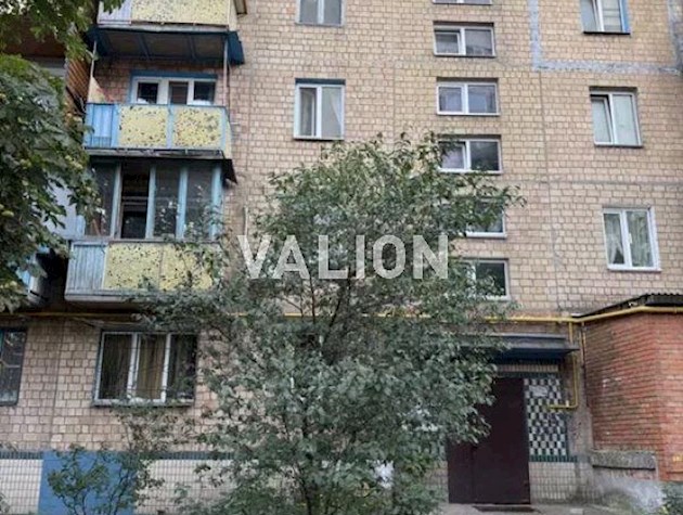Продаж 2-к квартири вул. Кубанської України 31
