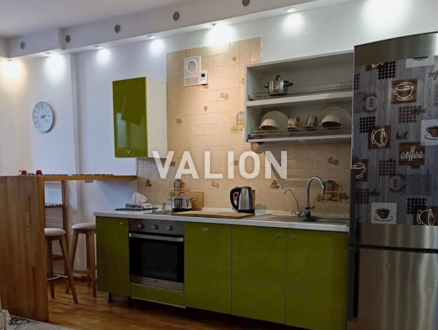 Продажа 1 ком. Квартиры с ремонтом, студия, ул. Натальи Ужвий, 12, Виноградарь