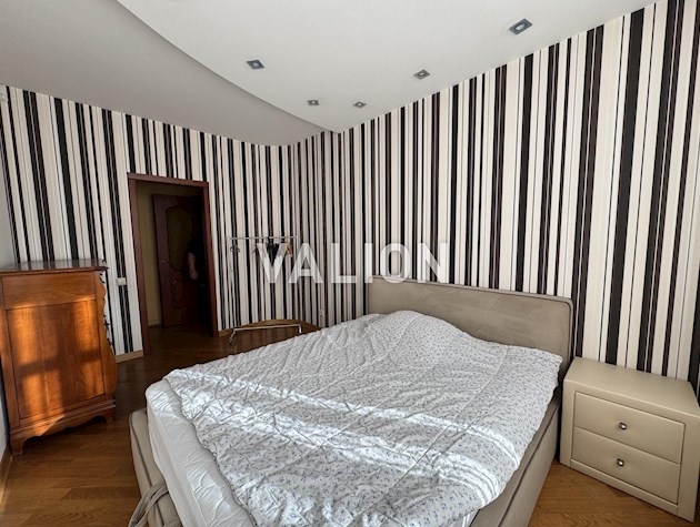 Продажа 3-к квартиры просп. Лобановского 4б