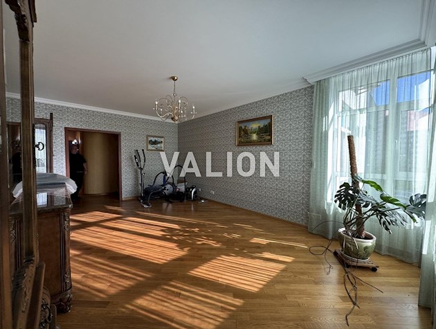 Продажа 3-к квартиры просп. Лобановского 4б