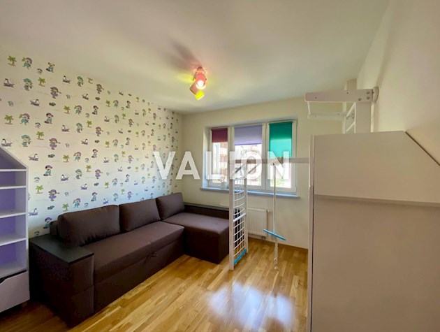 Продажа 3-кімнатной квартиры з ПАРКОМІСЦЕМ ул. Юрия Поправки 4/39а