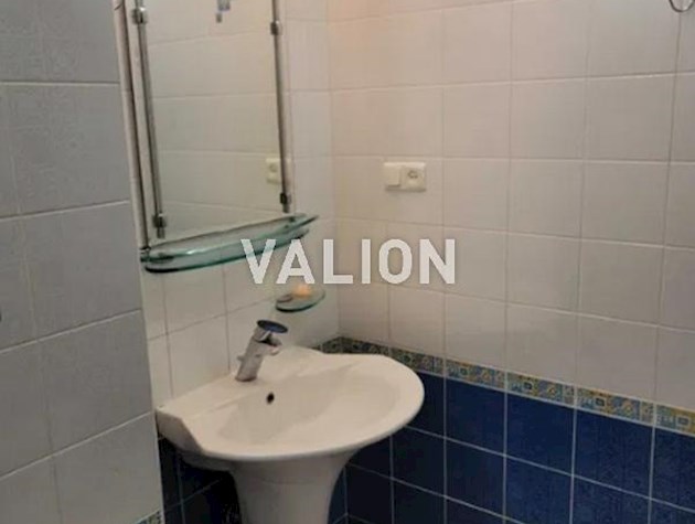 Продаж 1к квартири вул. Кудрявська 31/33