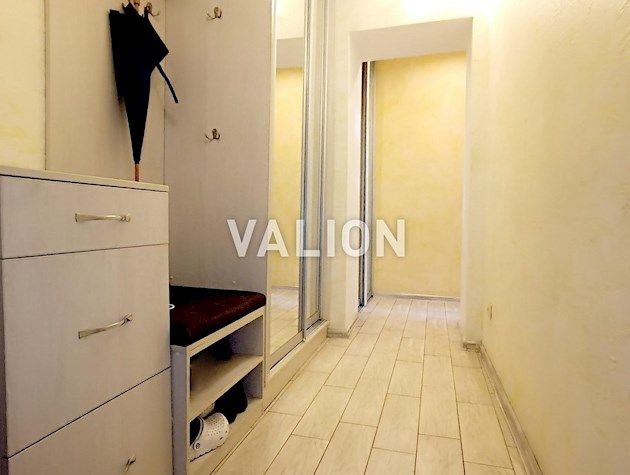 2-комнатная (53.3 м.кв)с ремонтом, мебелью и техникой — Голосеевский проспект 108 корпус3