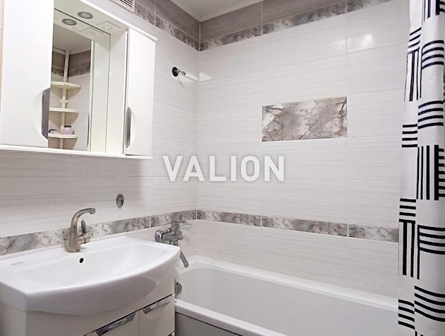 2-комнатная (53.3 м.кв)с ремонтом, мебелью и техникой — Голосеевский проспект 108 корпус3