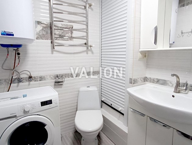 2-комнатная (53.3 м.кв)с ремонтом, мебелью и техникой — Голосеевский проспект 108 корпус3