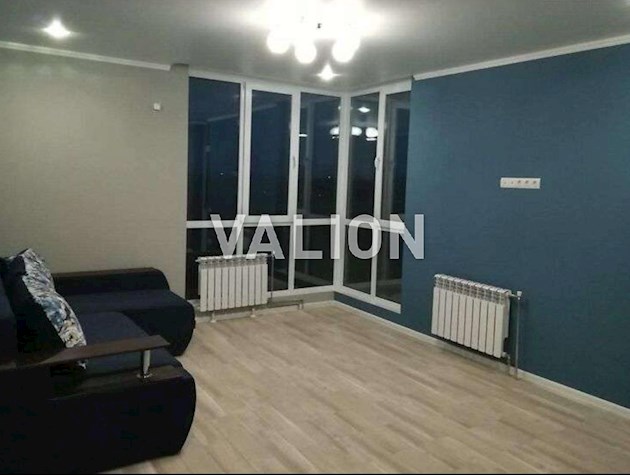 Продажа 3-к квартиры ул. Светлая 3д