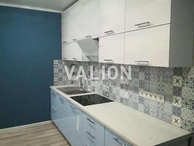 Продажа 3-к квартиры ул. Светлая 3д