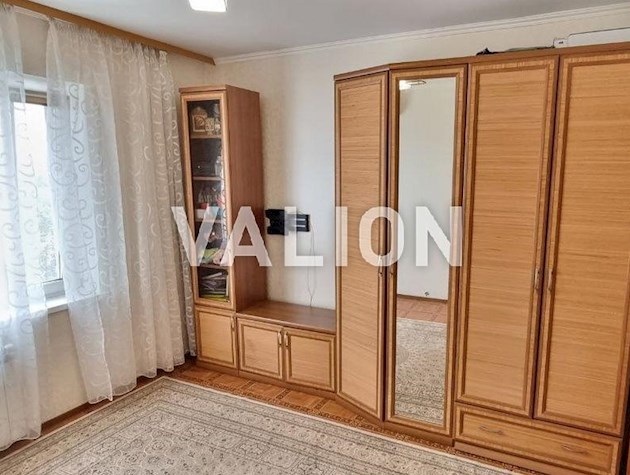 Продам 3-комн.кв. р-н Оболонь, ул.Иорданская 11Д