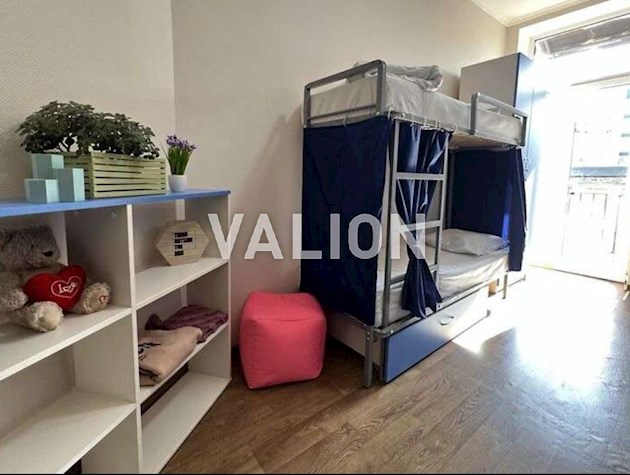 Продаж 5-к квартири вул. Саксаганського 106