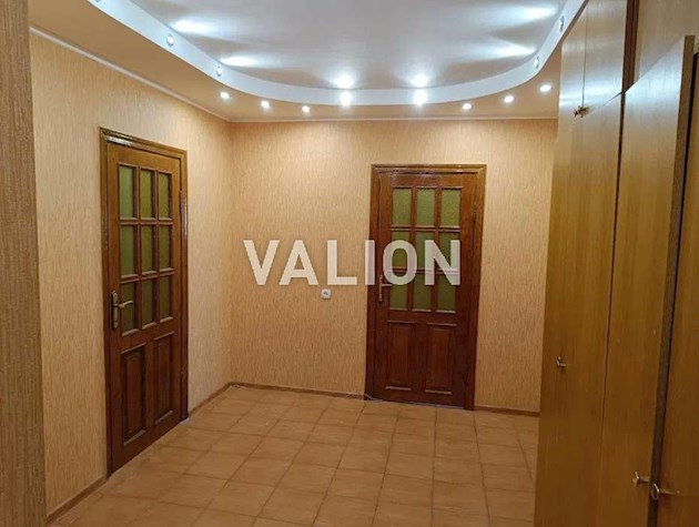 Продаж 3-кімнатної квартири по вул. Радунська, 28