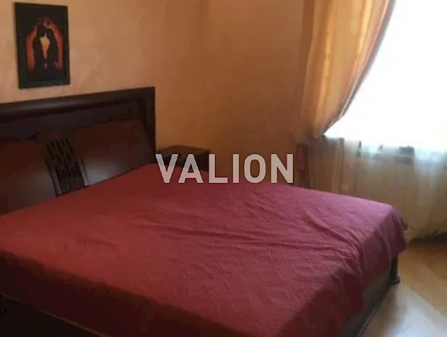 Продаж 3-к квартири вул. Дмитрівська 69