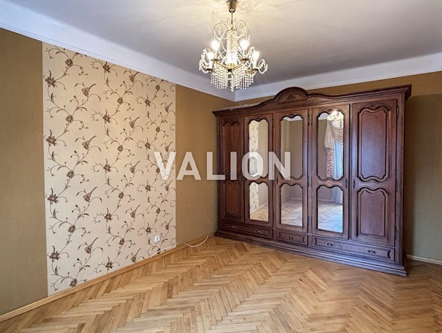 Без комиссии. Продажа 4-комнатной квартиры 101,7м2 ул. Довнар-Запольского, 6