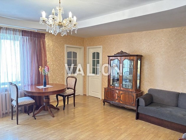 Без комиссии. Продажа 4-комнатной квартиры 101,7м2 ул. Довнар-Запольского, 6