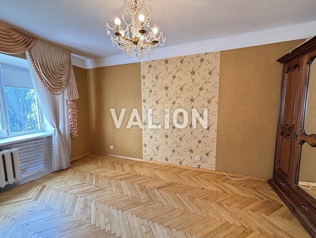 Без комиссии. Продажа 4-комнатной квартиры 101,7м2 ул. Довнар-Запольского, 6