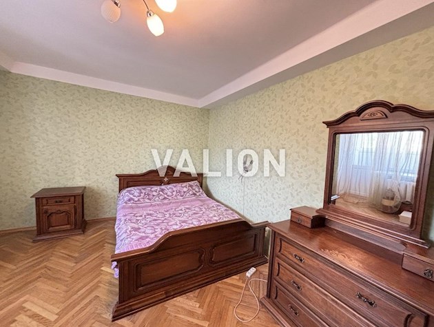 Без комиссии. Продажа 4-комнатной квартиры 101,7м2 ул. Довнар-Запольского, 6