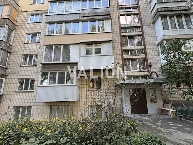 Без комиссии. Продажа 4-комнатной квартиры 101,7м2 ул. Довнар-Запольского, 6