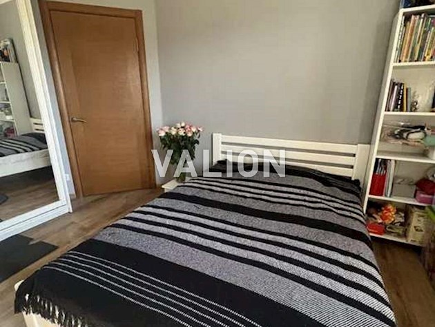 Продам 2 комн. по ул. Сырецкой 32. Куреневка.