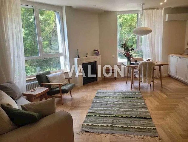 Продажа 1-к квартиры с ремонтом и мебелью ул. Глубочицкая 73