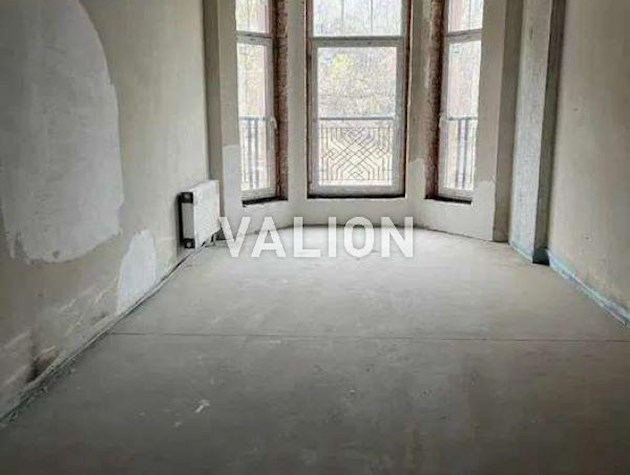 Продаж 3-к квартири вул. Дегтярна 20а