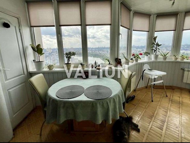 Продажа 1-к квартиры площадь Оболонская 2а