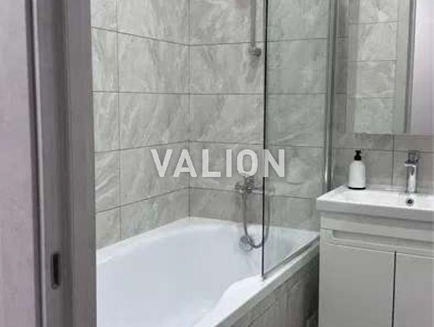 Продаж 3-к квартири Балтійський провулок 5