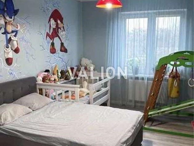 Продаж 3-к квартири Балтійський провулок 5