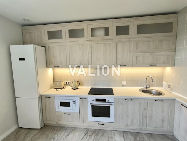 Продажа 4-х комнатной квартиры с ремонтом 133 кв.м., ул. Воробьева 13е, Соломенский район