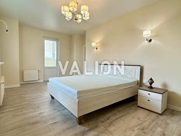 Продажа 4-х комнатной квартиры с ремонтом 133 кв.м., ул. Воробьева 13е, Соломенский район