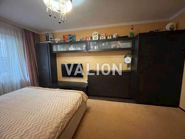 Продажа двухкомнатной квартиры по ул. Милославская, 47а в Деснянском районе