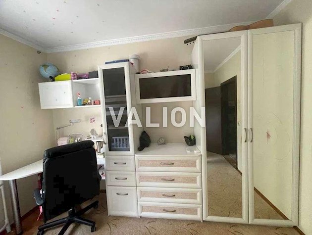 Продажа двухкомнатной квартиры по ул. Милославская, 47а в Деснянском районе