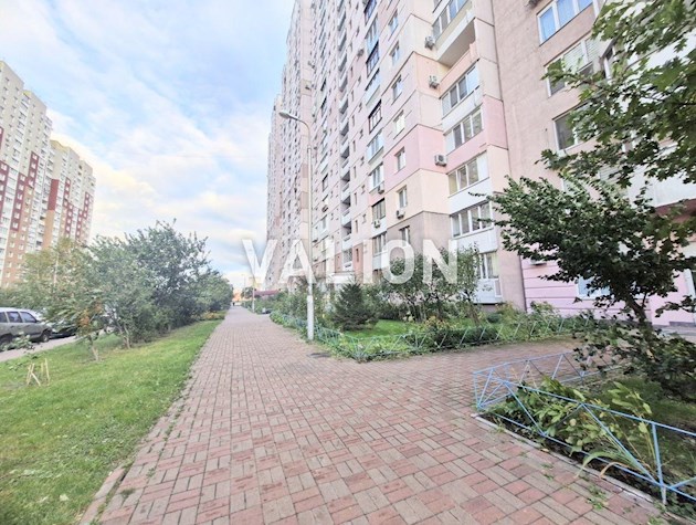 Продажа: 2 комнатная квартира, улица Пчелки Елены, 2-Б, Дарницкий район