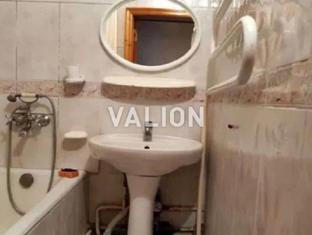 Продам 2к квартиру на Оболони, ул. Зои Гайдай 7Б