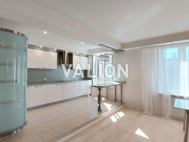 Продаж 3х кімнатної квартири по вул.Назарівська 7б Шевченківський