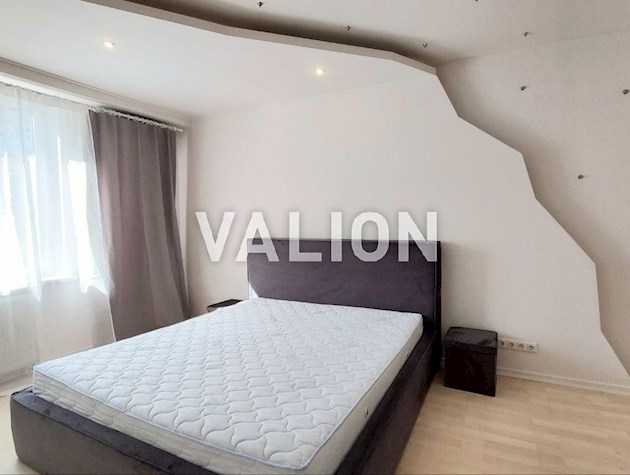 Продаж 3х кімнатної квартири по вул.Назарівська 7б Шевченківський