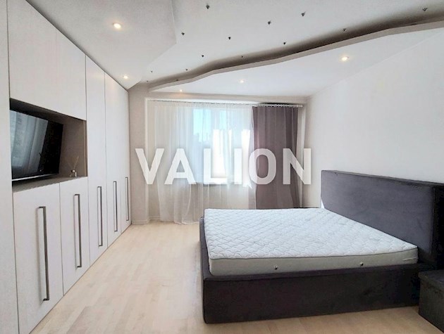 Продаж 3х кімнатної квартири по вул.Назарівська 7б Шевченківський