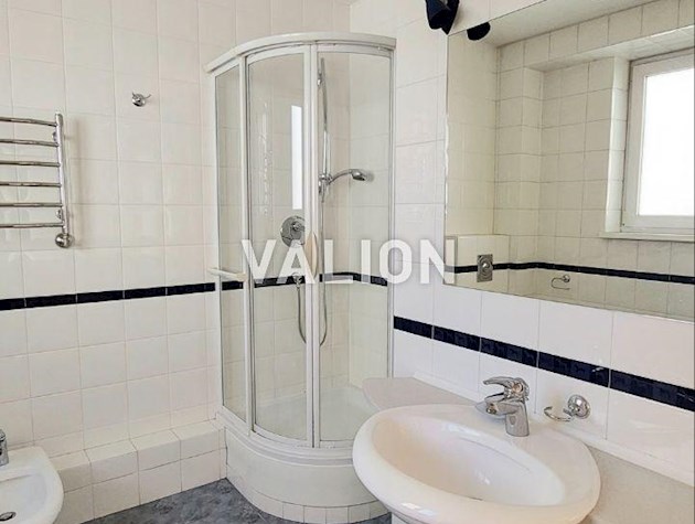 Продаж 3х кімнатної квартири по вул.Назарівська 7б Шевченківський