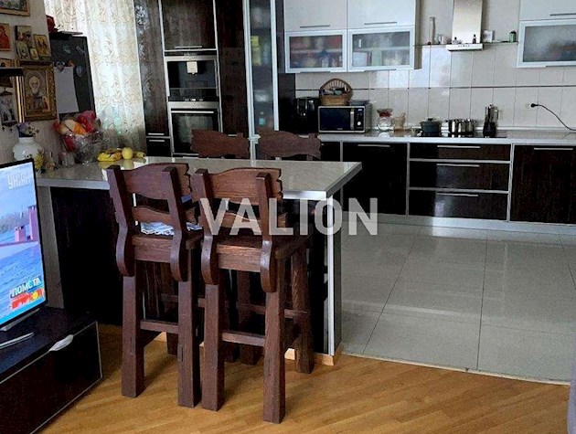 Продажа 3-к квартиры Чоколовский бульв. 42а