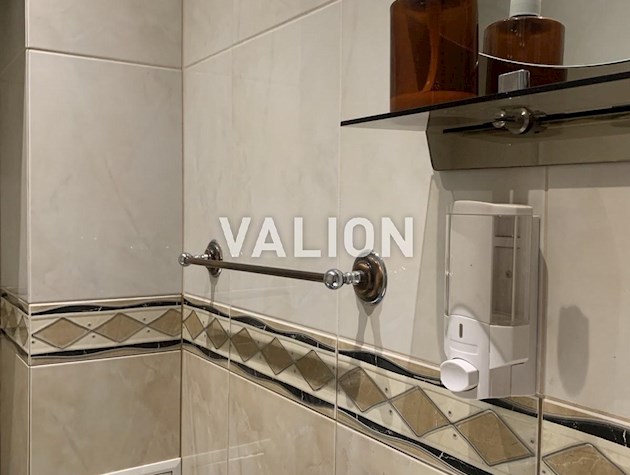 Продам 3 комн. по ул. Левка Лукьяненка 2/4, метро Оболонь.