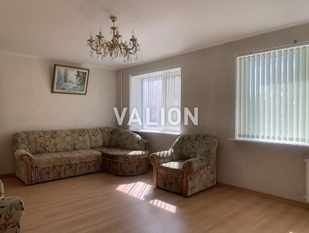 Продам 3 комн. по ул. Левка Лукьяненка 2/4, метро Оболонь.