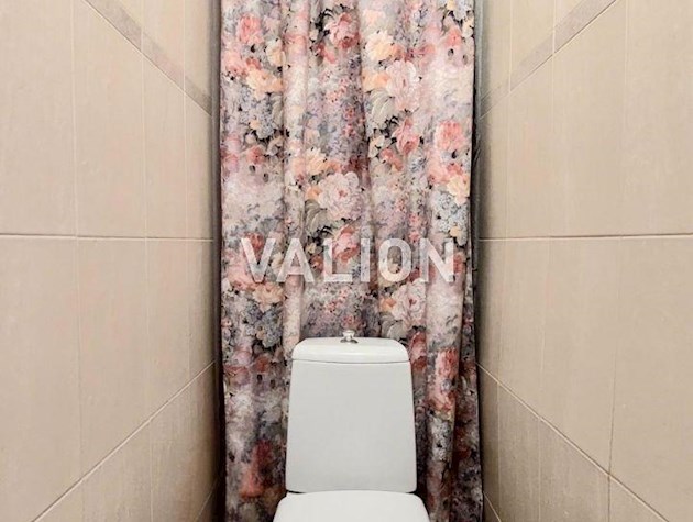 Продажа 2к квартиры с ремонтом, Лятошинского 18 Голосеевский р-н, массив Теремки-2, Правый берег