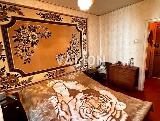 Продажа: 2-комнатной квартиры Киев, Левый берег, Деснянский район, проспект Червоной Калины, 69а, рядом ул Бальзака.