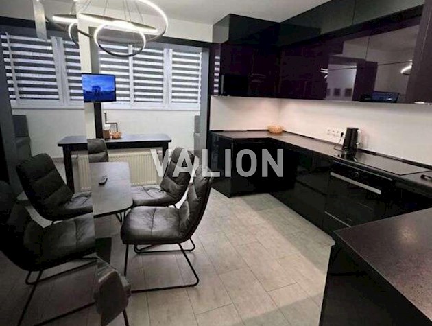 Продаж 2-к квартири Балтійський провулок 5