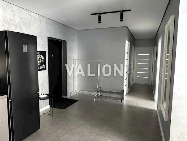 Продажа 3 комнатной квартиры по ул. Е.Сверстюка 6в