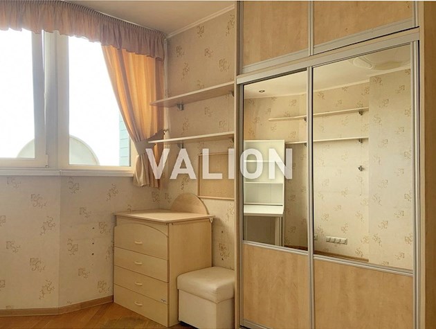 Продажа 3-комнатной квартиры ул. Сверстюка, 52-В Днепровский район