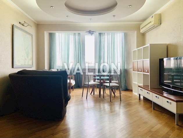 Продажа 3-комнатной квартиры ул. Сверстюка, 52-В Днепровский район