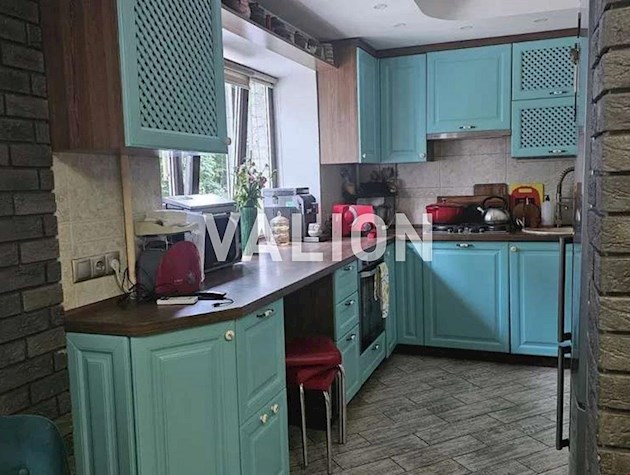 Продаж 3-к квартири вул. Мукачівська 6