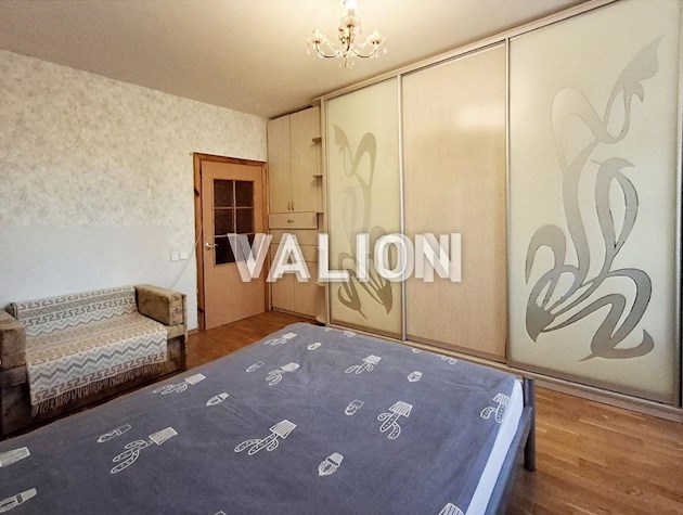 Продажа 3 – комн. квартиры, Новобеличи, ул. А. Булаховского 5-Б, Святошинский район, Академгородок.