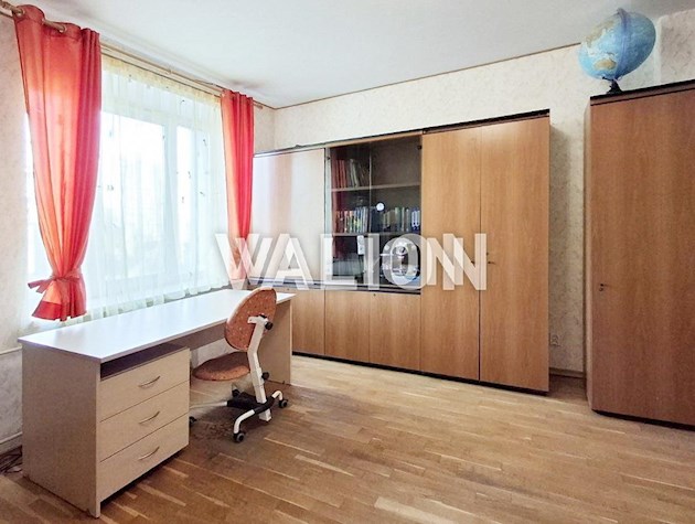 Продажа 3 – комн. квартиры, Новобеличи, ул. А. Булаховского 5-Б, Святошинский район, Академгородок.